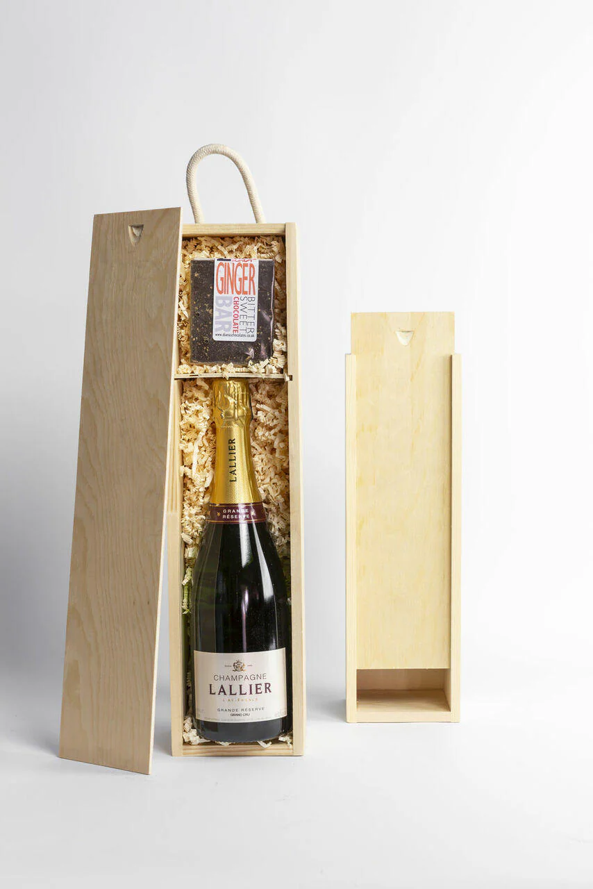 1 Bottle and gift wooden box - Image 3