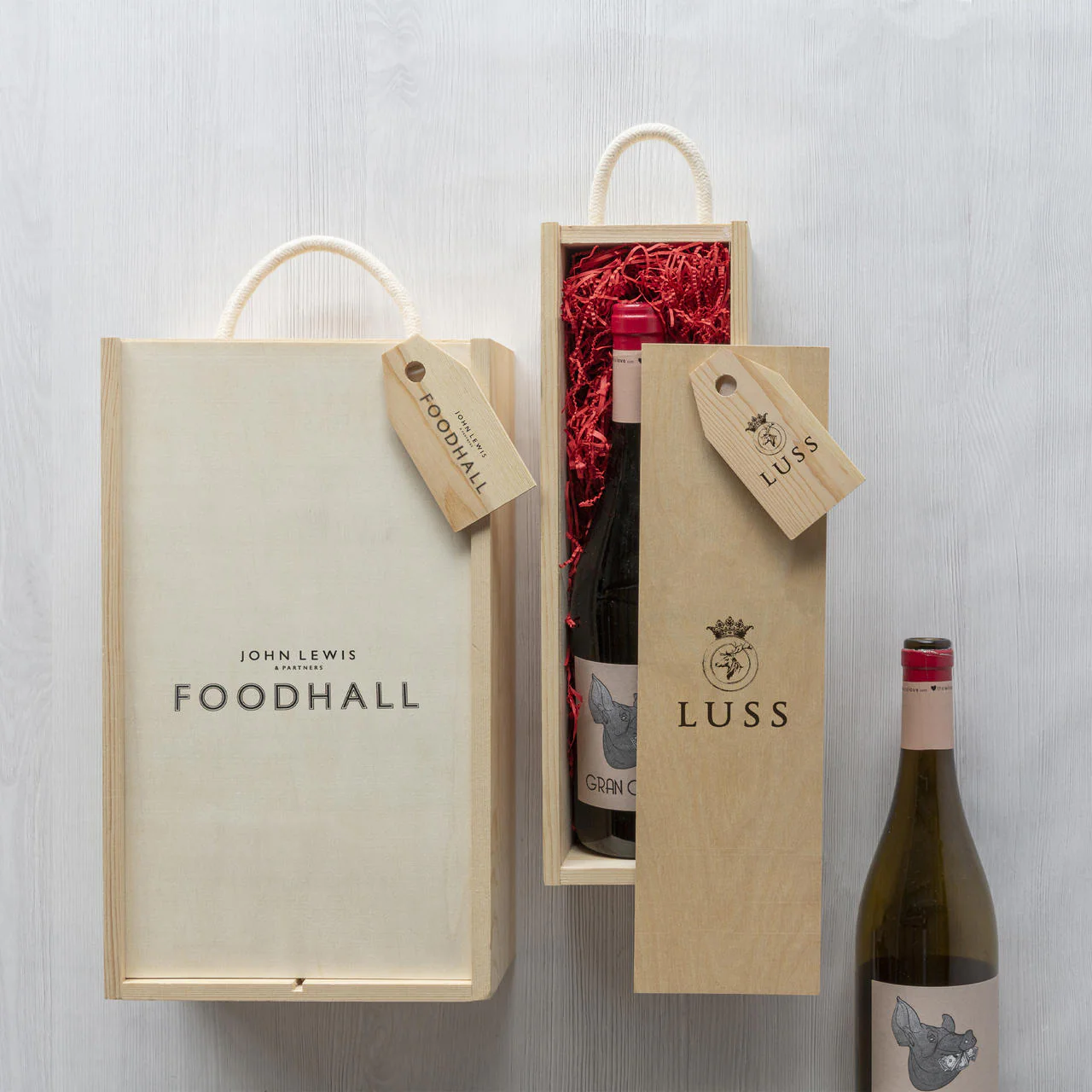 2 Bottle wooden box with rope handle - Image 4