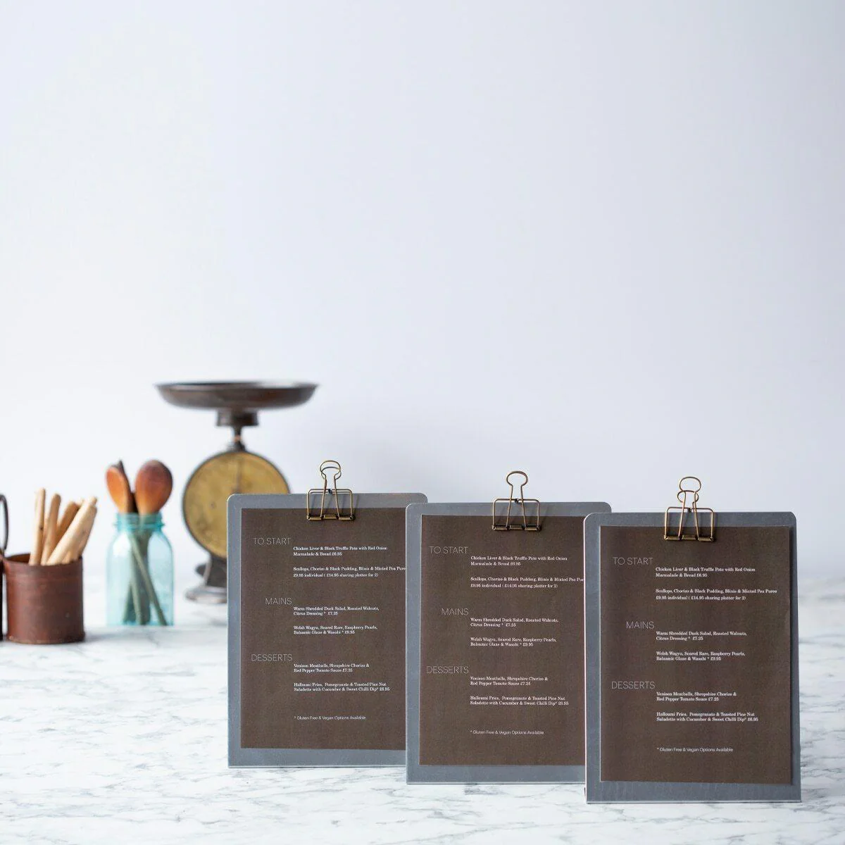 L shaped grey display easel - Image 4