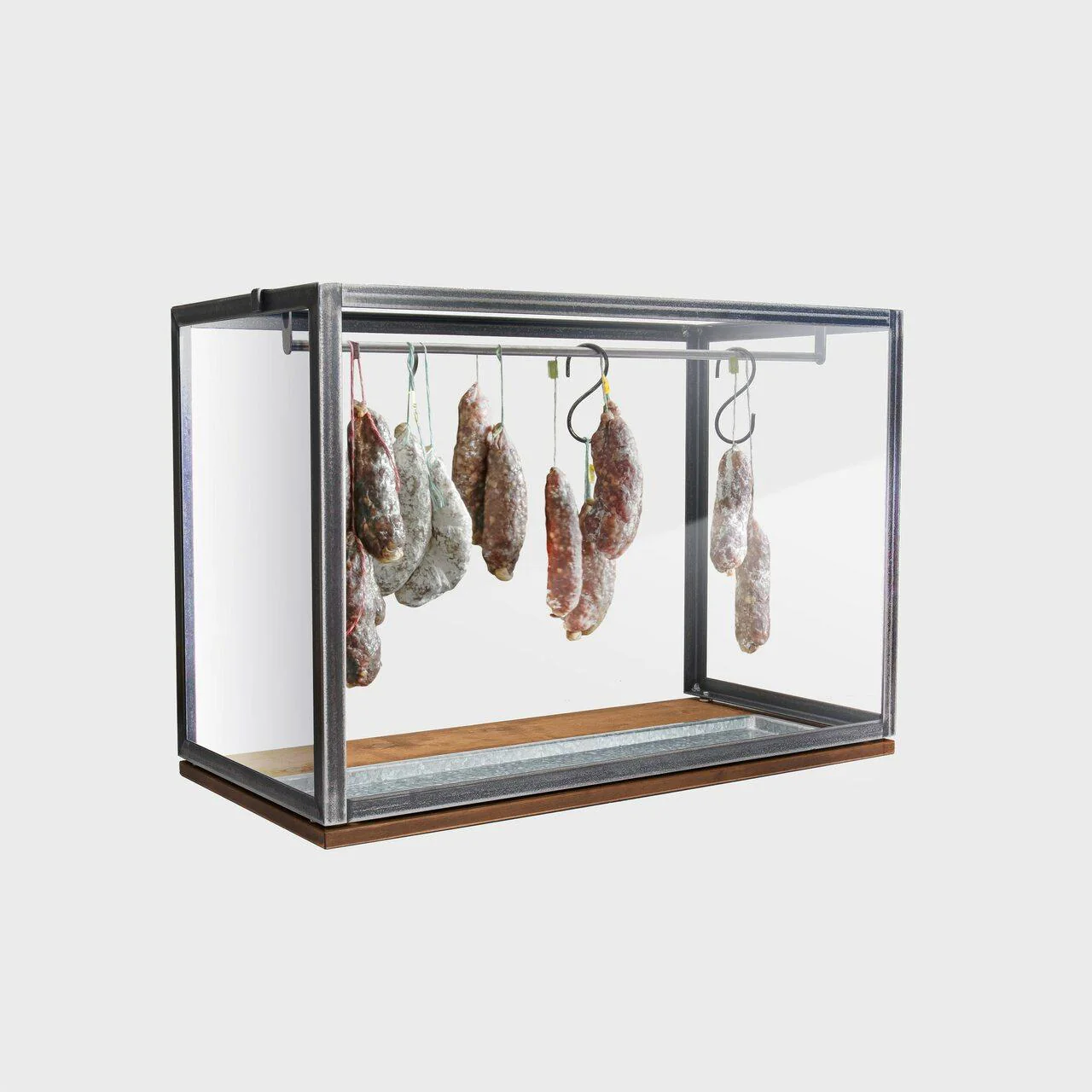 BRIX charcuterie display rack with protective panels - Image 2