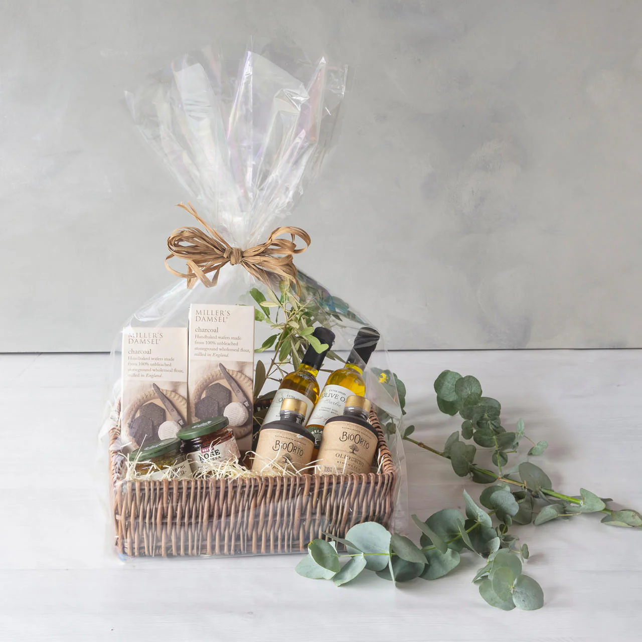 Compostable clear gift wrap 50m roll - 800mm Wide - Image 2