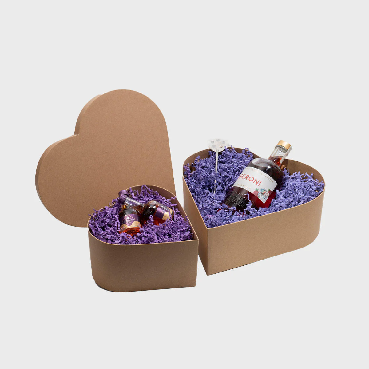 Kraft love heart gift box - Image 4