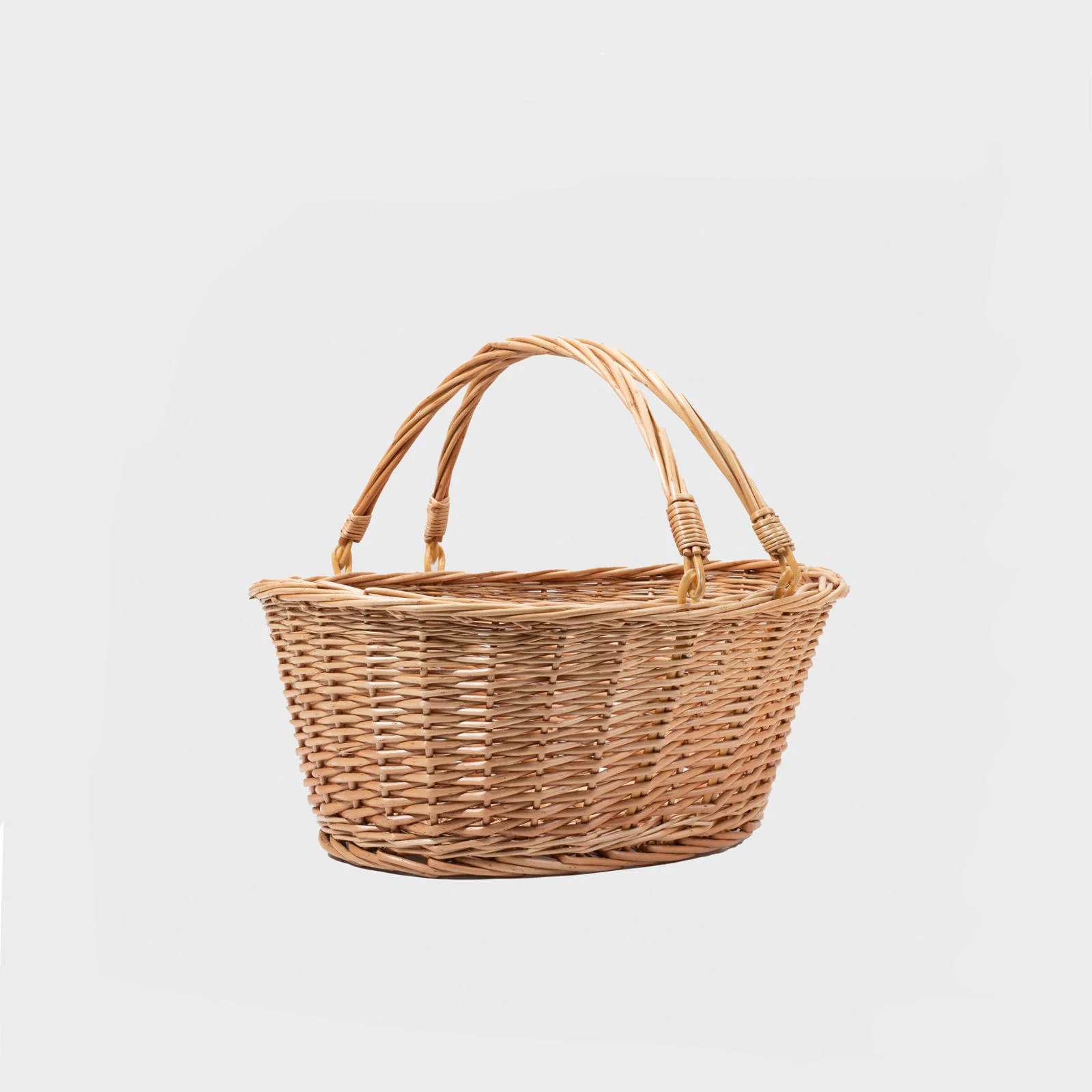 Medium oval natural wicker basket - Image 8