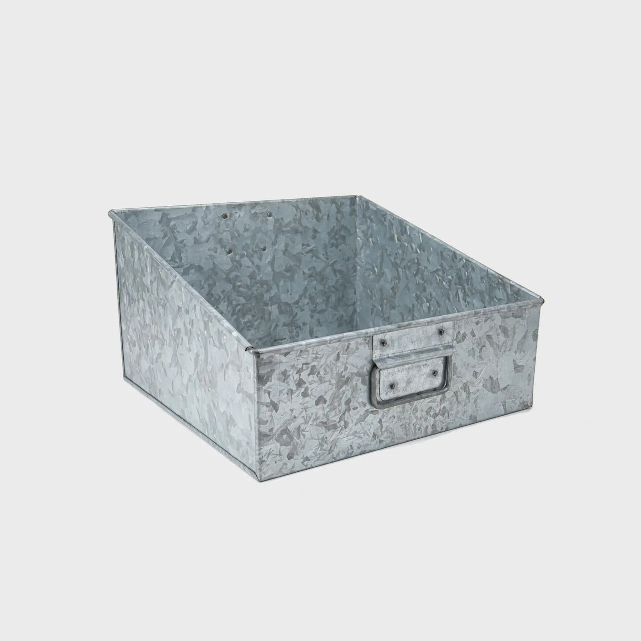 Sloped display bin